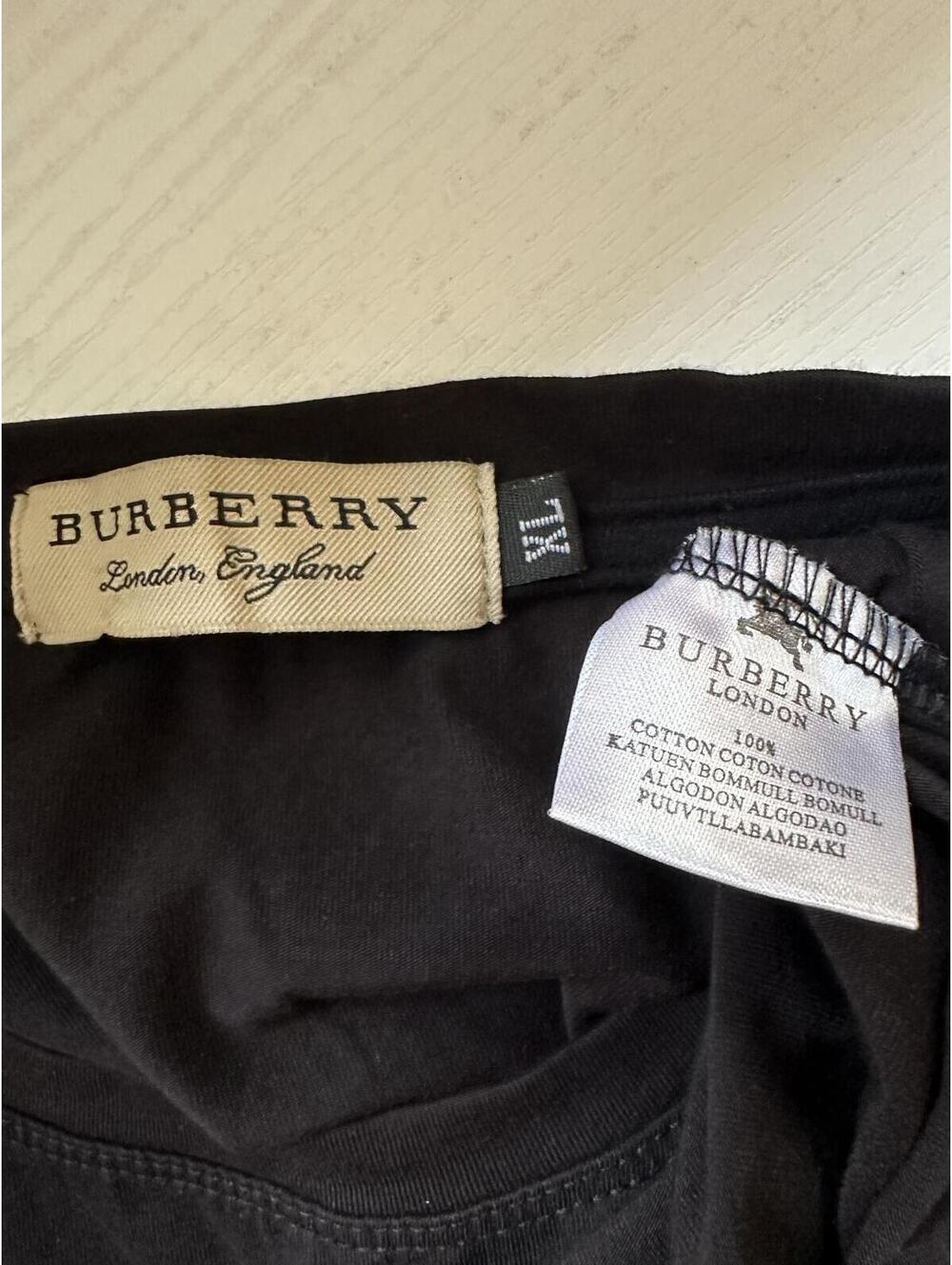 Burberry Signature Appliqué Thomas Bear Black Tee 100% Cotton Size XL - Picture 7 of 7